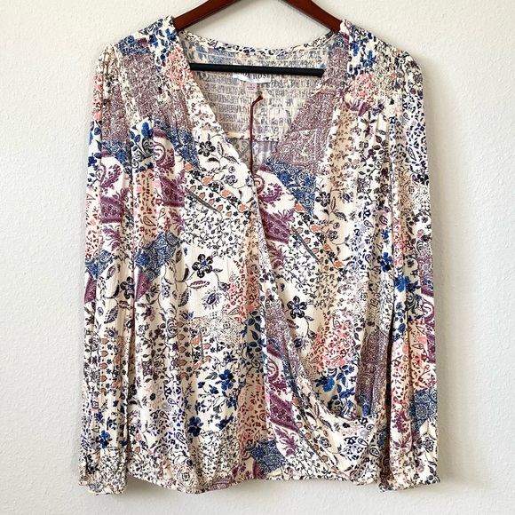 Knox Rose Tops - KNOX ROSE NWT | Floral Wrap Front V Neck Blouse Small Multicolor